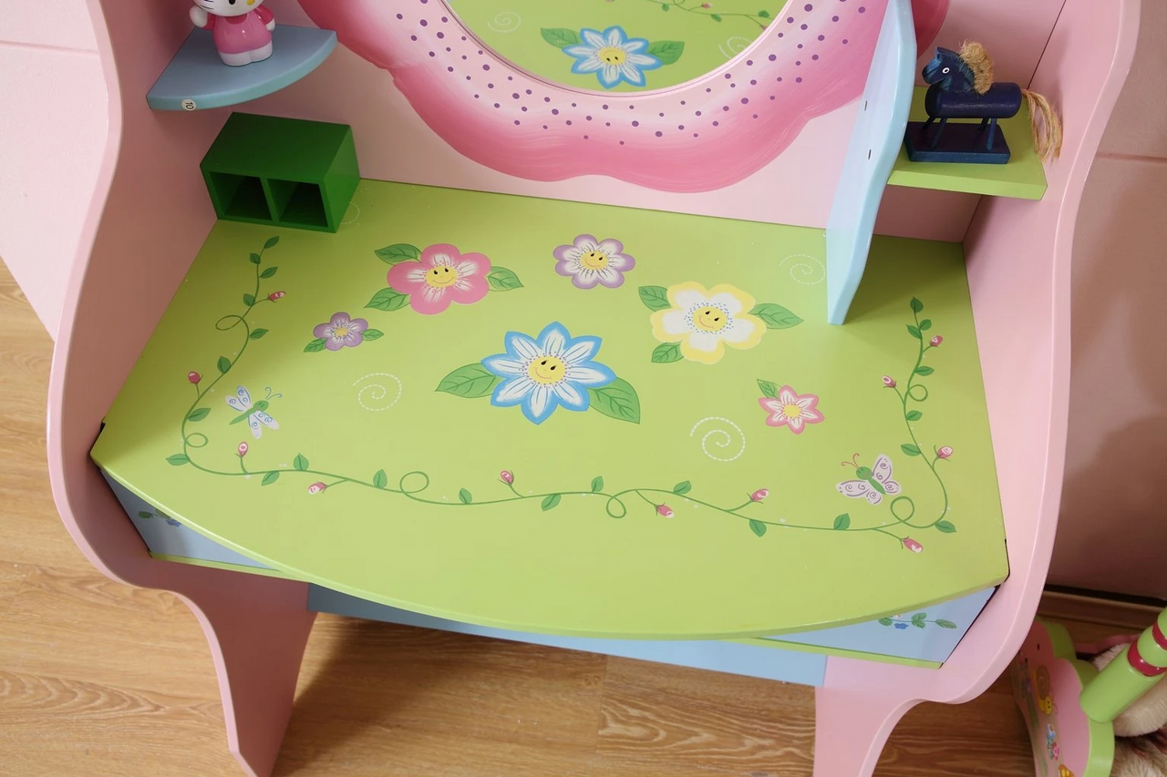 Kids dressing table 2025 chair